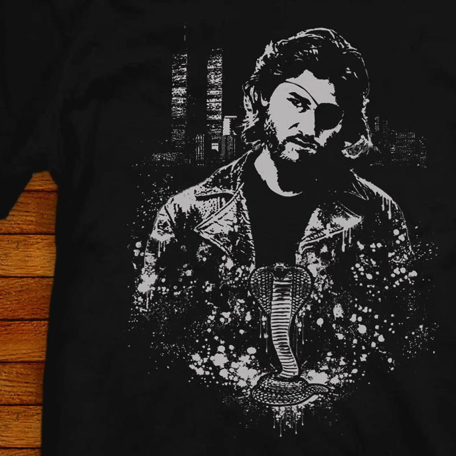 Vintage Fashion York - Kaos Escape From New York Snake