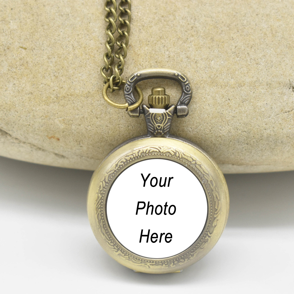 Kalung Liontin Jam Saku Logam  - Vintage Fashion Blog ulasan dan harga