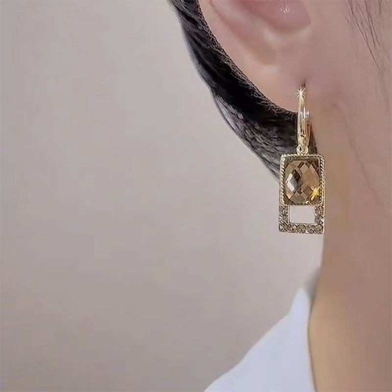 Anting-anting gantung zircon m - Vintage Fashion Trends 2026 ulasan dan harga