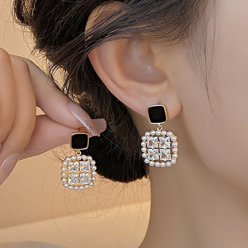Anting-anting Mutiara Persegi  - Vintage Fashion Trends 2026 ulasan dan harga